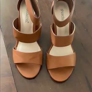 Wedge Peek toe sandals